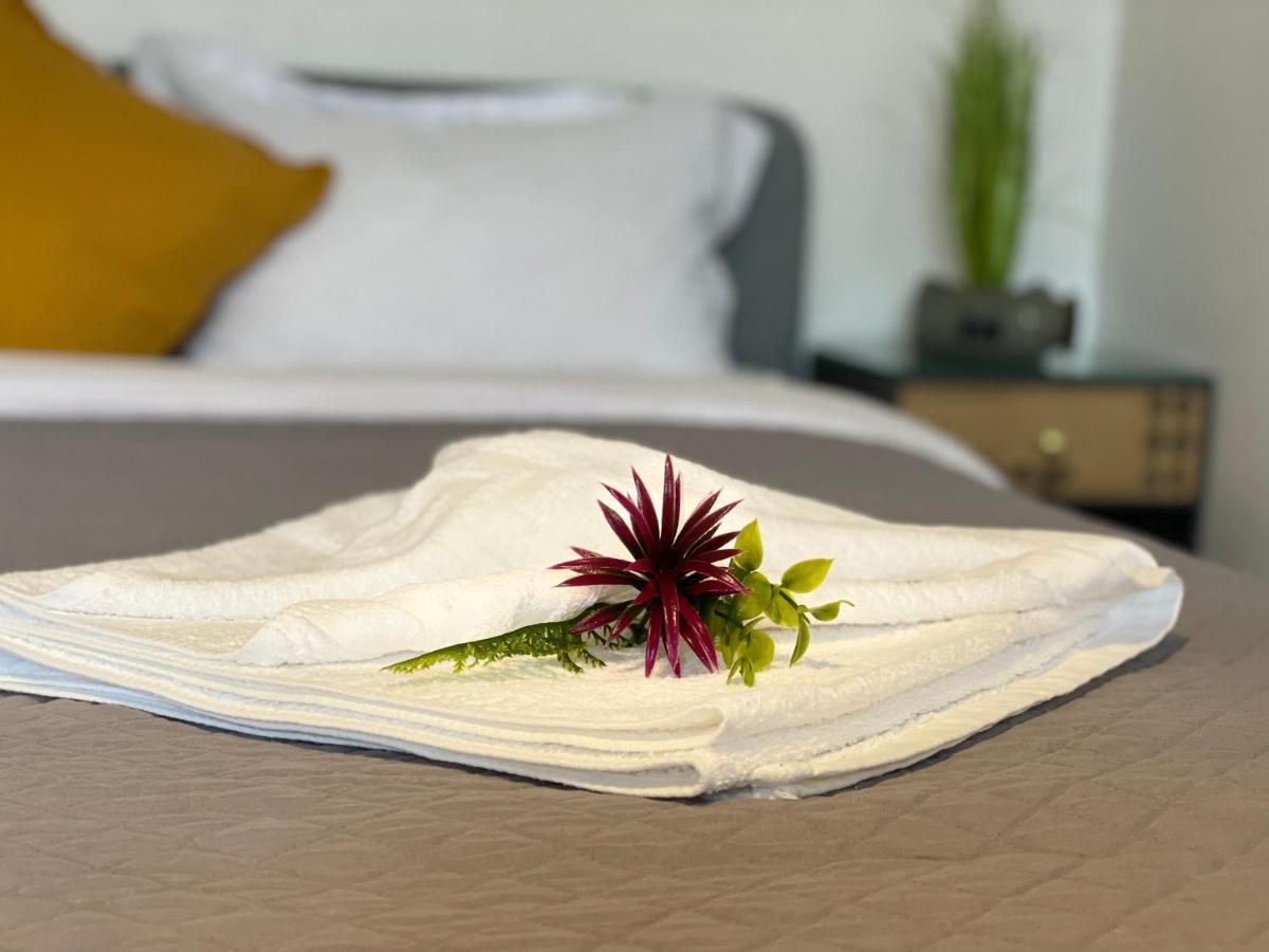Modern Place To Stay-Self Check-In Nonstop 24H-Wifi Resita Exterior photo